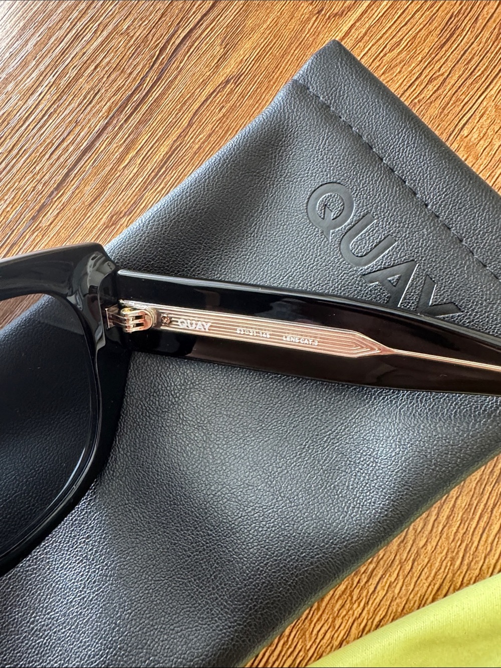 Quay Australia Sunglasses - Picture 6 of 7